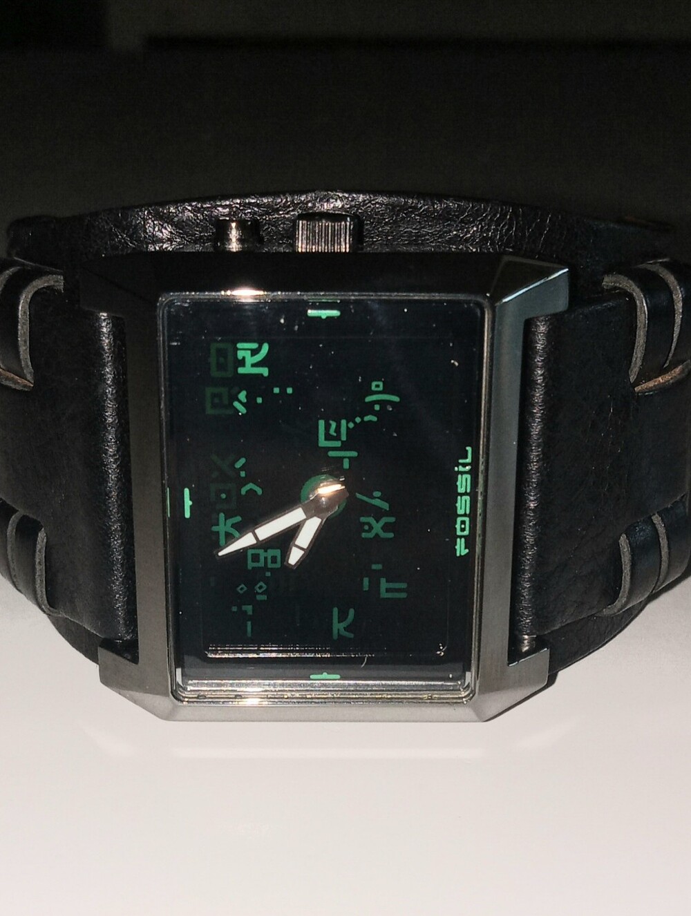 Fossil Leather Strap Band Matrix Y2K watch